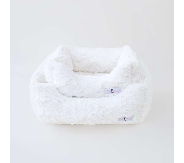 Vintage - Bella Dog Bed - Small