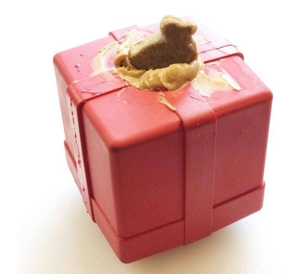 Red - SP Gift Box Durable Rubber Chew Toy & Treat Dispenser - Medium