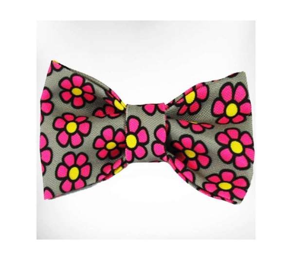 Pink - Daisies Doggie Bow Tie - Large 5"x 2.5"