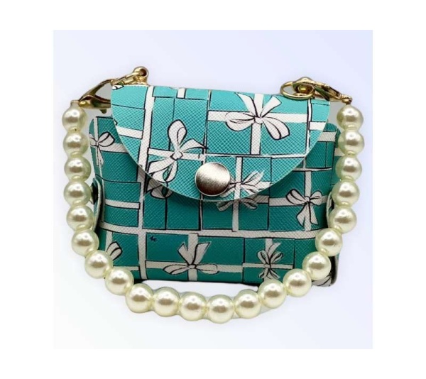 WHITE BOWS - Pearl Handle Sniffany Pick Up Bag