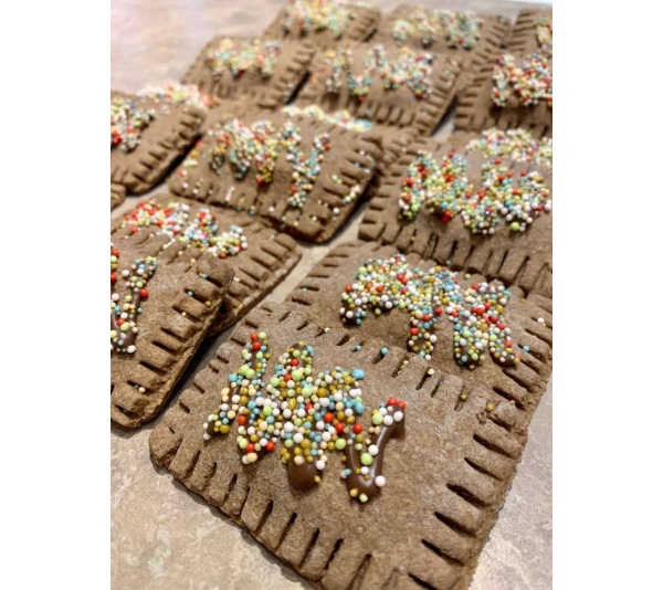 Puppy Tart-Carob & Strawberry (small)