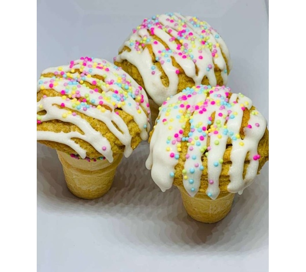 Snicker'Poodle Haagen Dogz -  TOP DOG PICK