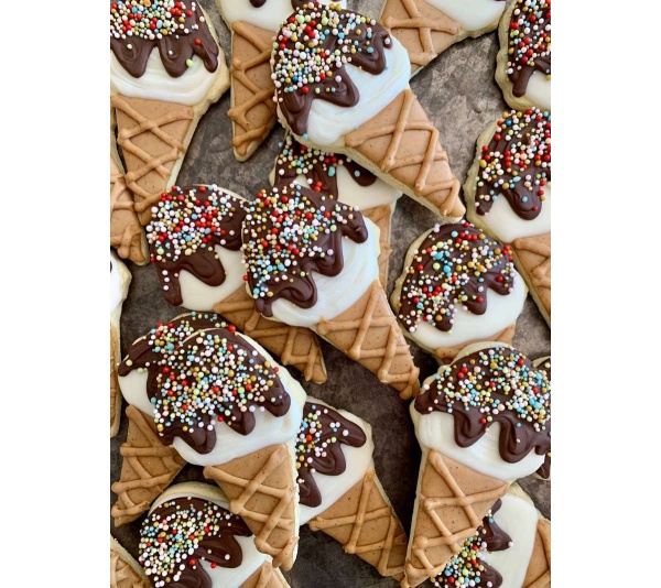 Barkin & Robbins Ice Cream Cookie