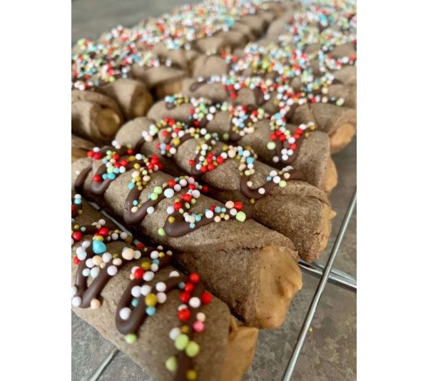 Carob & PB Pup'nolli