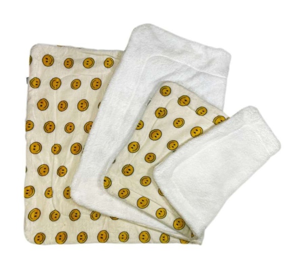 Yellow - Ultra Plush Happy Face Blanket - 30" x 20"