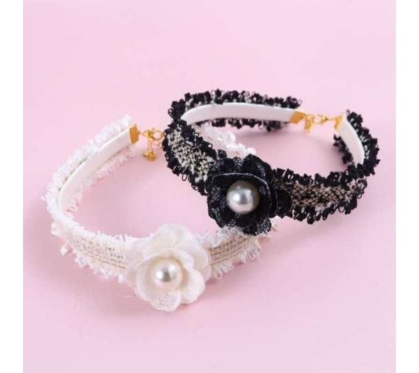 CREAM - Handwoven Tweed Flower Collar Necklace - X Small/Small