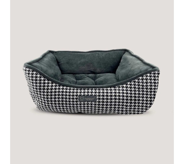NANDOG Houndstooth Micro Plush Reversible Pet Bed