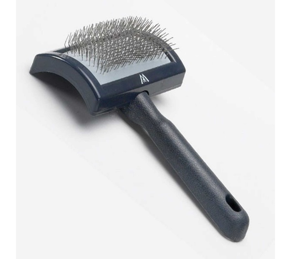 MF Curved Slicker Brush Mini
