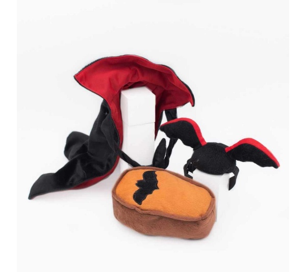 ZippyPaws Halloween Costume Kit  Dracula