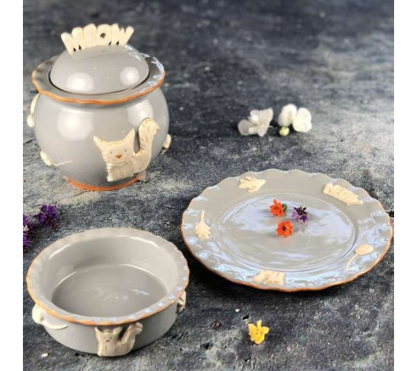 French Grey - Cat Whisker Plate - Plate